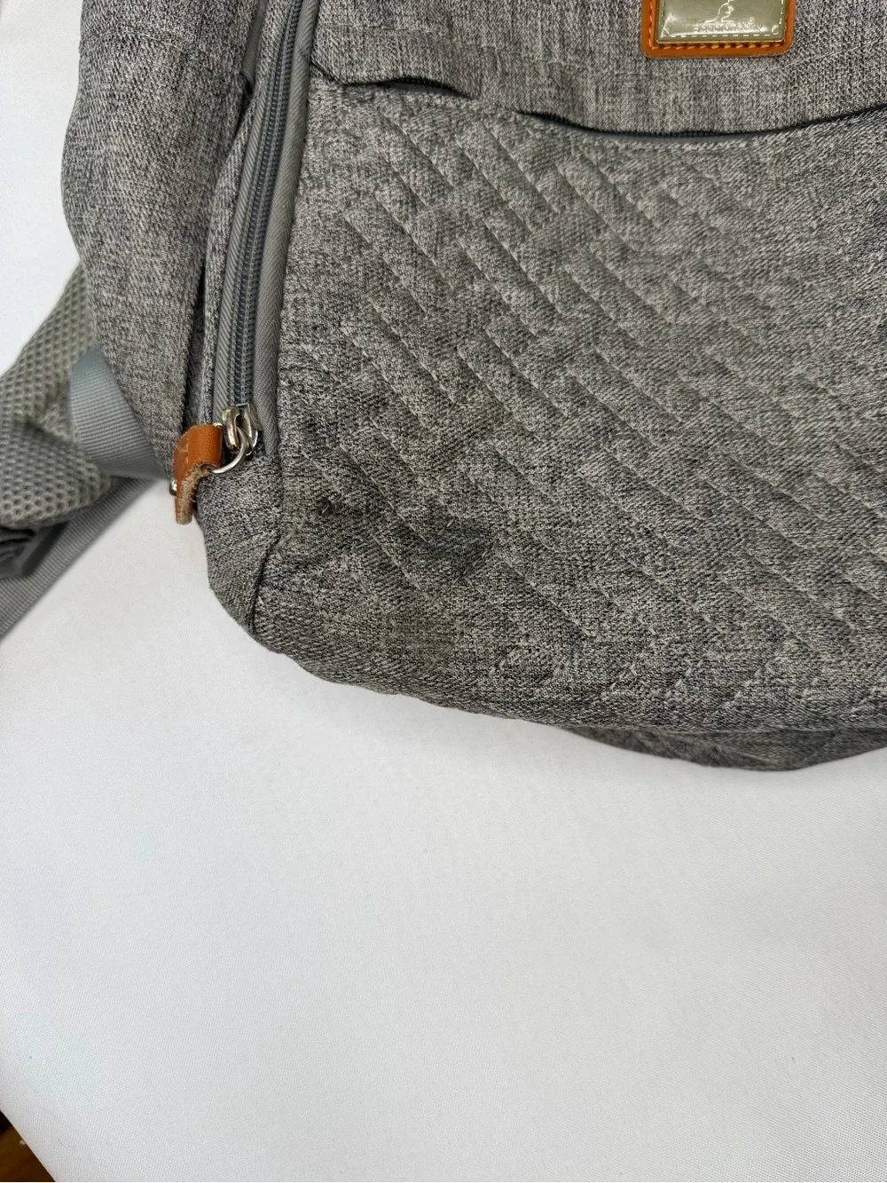 BabbleRoo spacious gray